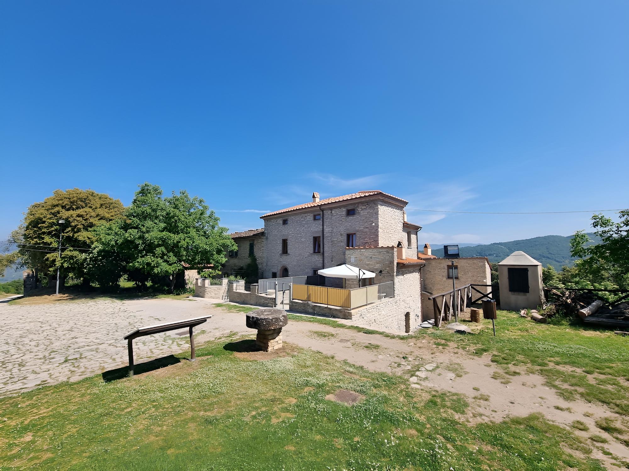House, 5 Bedrooms, Accessible, Smoking photo 2