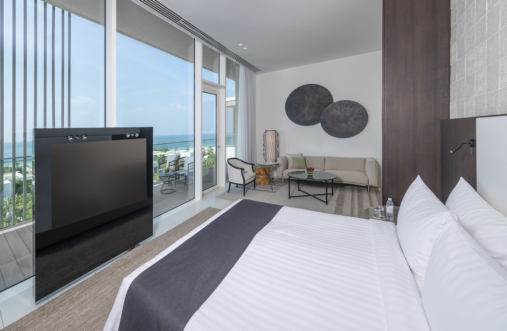 Premier Ocean View Suite With Private Terrace