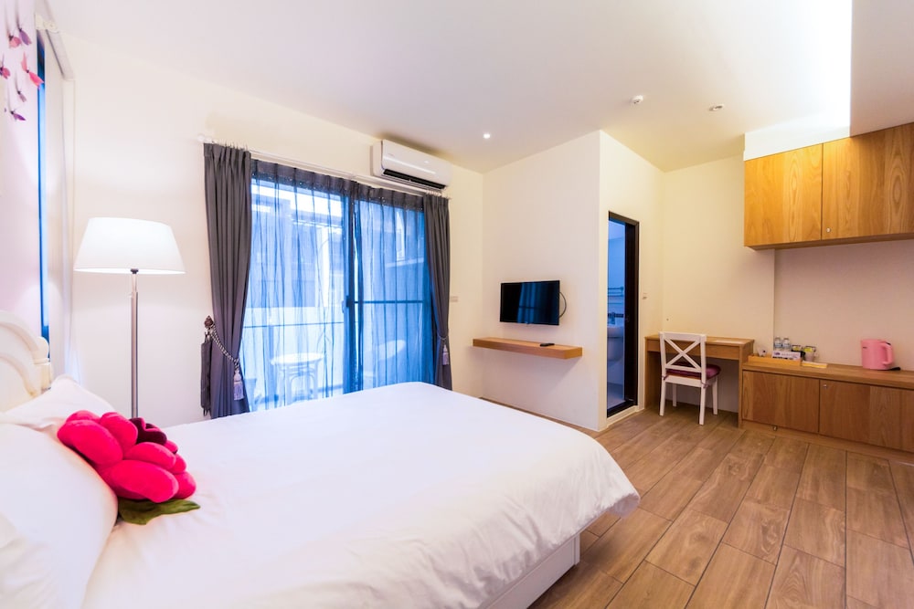 Standard Double Room photo 3