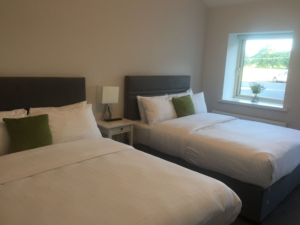 Classic Quadruple Room, 2 Double Beds