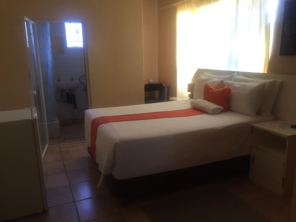 Double Room, Non Smoking photo 1