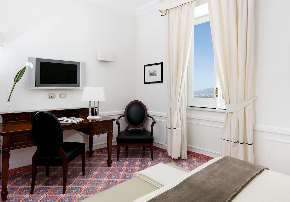 Standard Double Room - Photo 1
