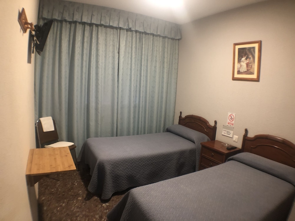 Double Room, 2 Twin Beds