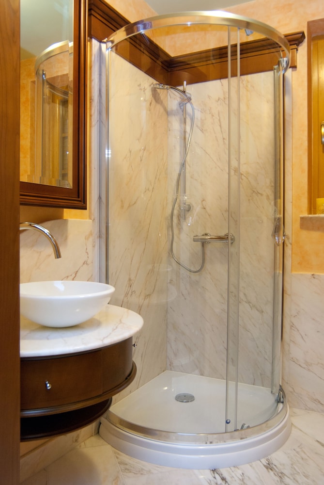 Apartment (Provence) - Photo 2