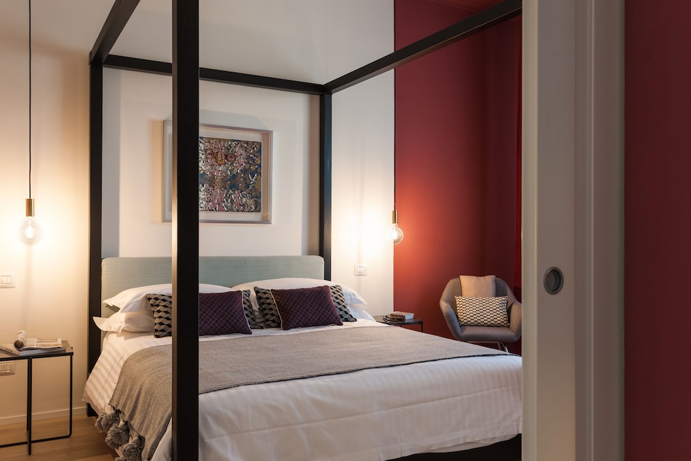 Deluxe Double Room, Balcony photo 1