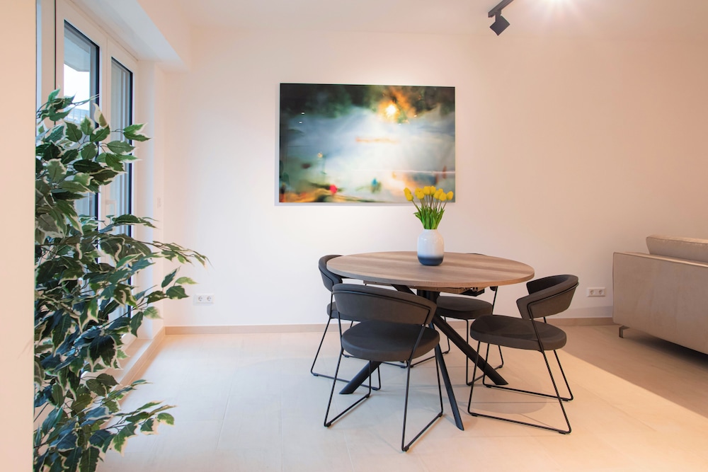 Luxury Apartment, 1 Bedroom, Balcony, City View (Apartment Petrusse) photo 2
