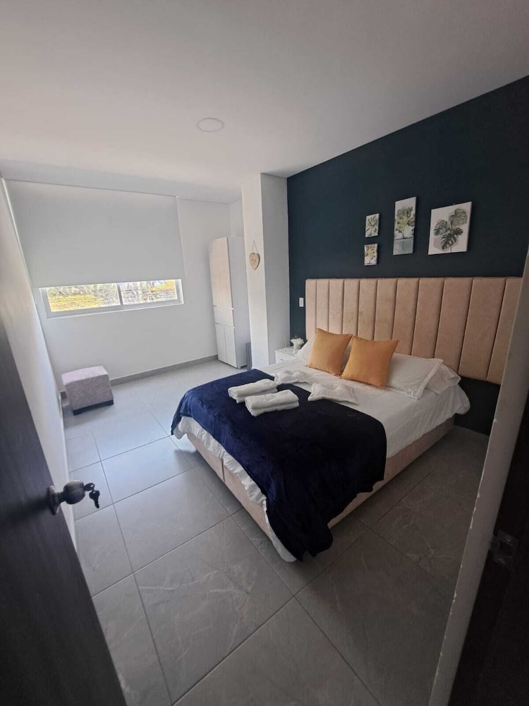 Comfort Apartment, Balcony, City View