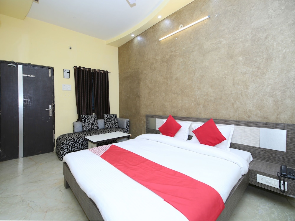 Suite, 1 King Bed photo 1