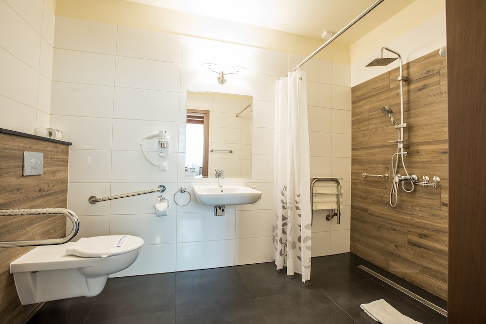 Executive Double Room - Photo 4