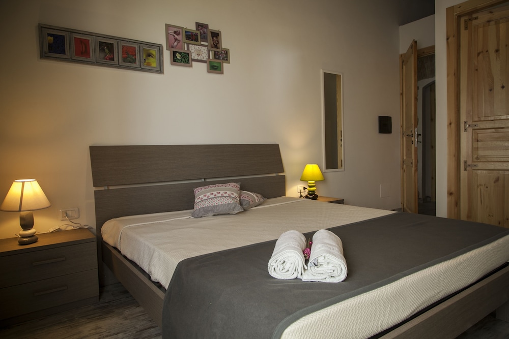 Superior Double or Twin Room, Ensuite, Garden View (Primavera)