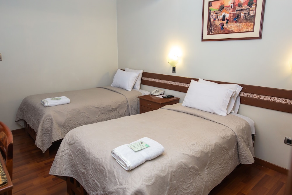 Double Room - Photo 3