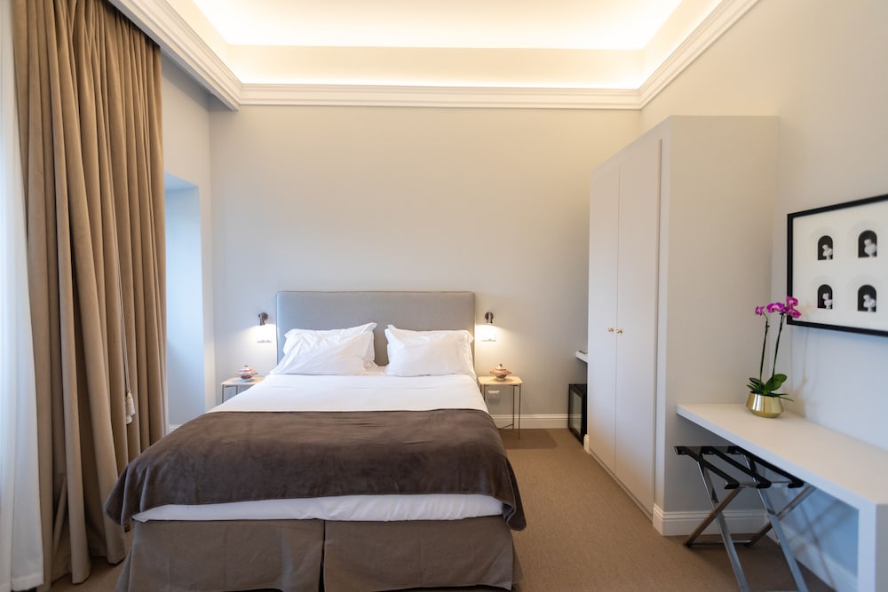 Deluxe Room, City View photo 2