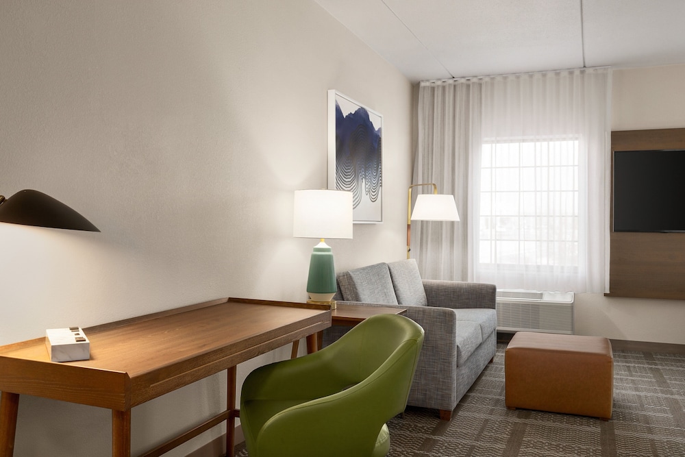 Studio Suite, 2 Queen Beds, Accessible, Kitchen (Mobility) - Photo 18