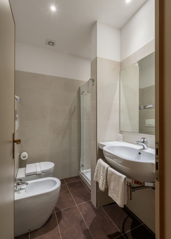 Prestige Double Room - Photo 4