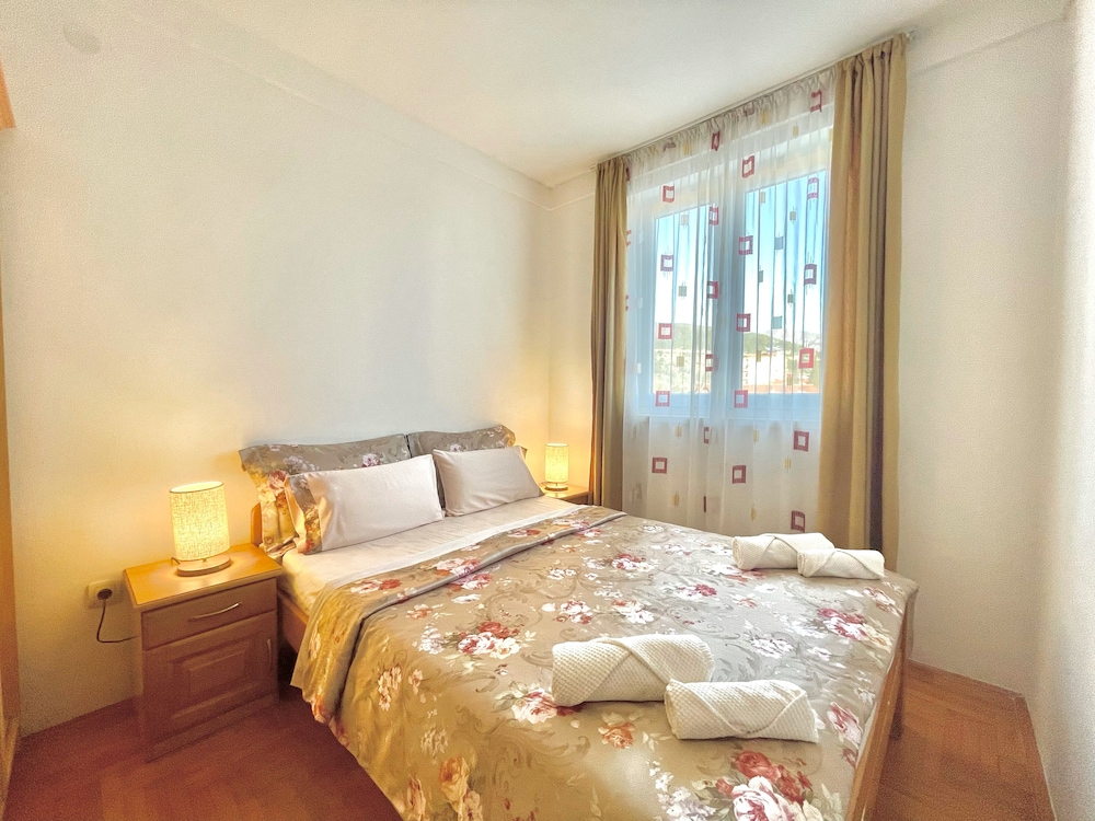 Comfort Apartment - Photo 1