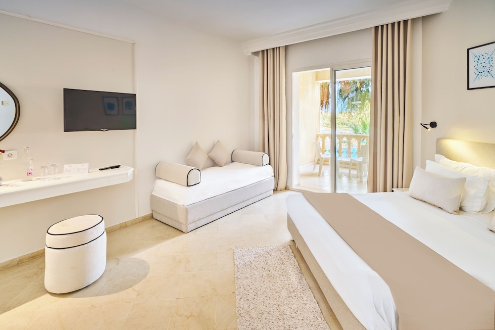 Basic Triple Room