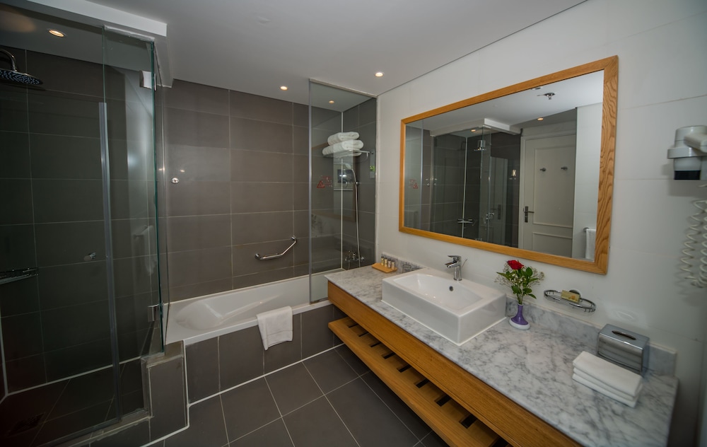 Premium Suite, 1 Bedroom, Garden View - Photo 14
