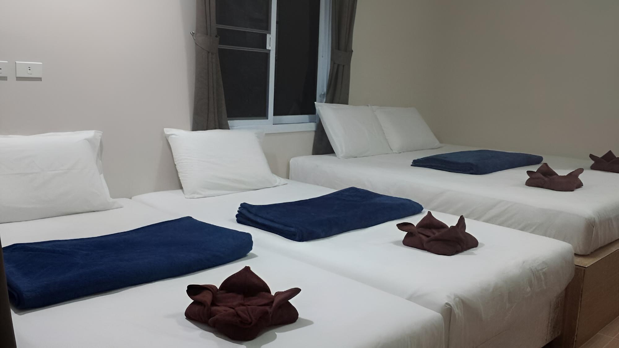 Triple Room 3 Pax A/C photo 1