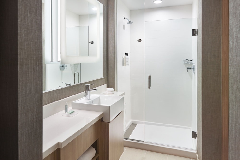 Suite, Multiple Beds - Photo 6