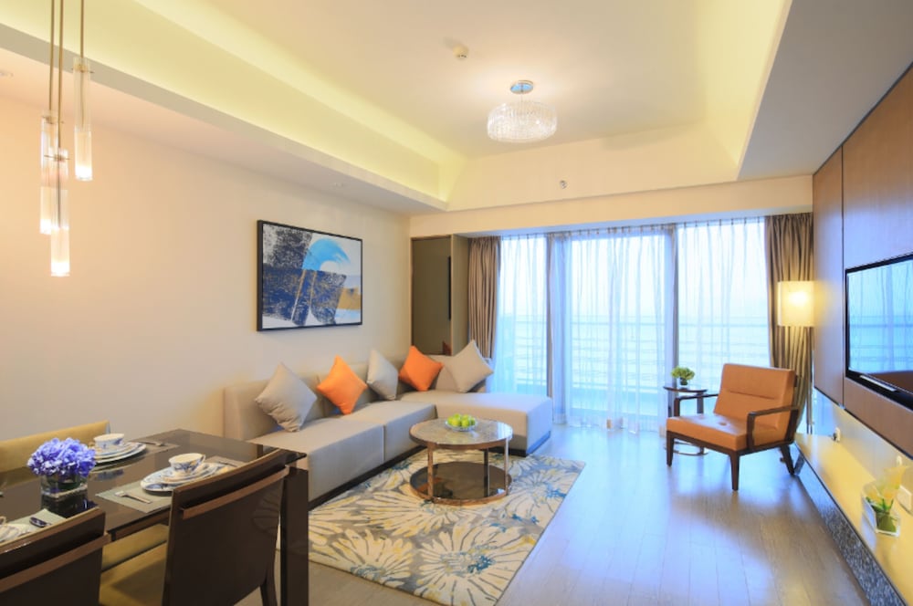 Deluxe Suite, 2 Bedrooms - Photo 2