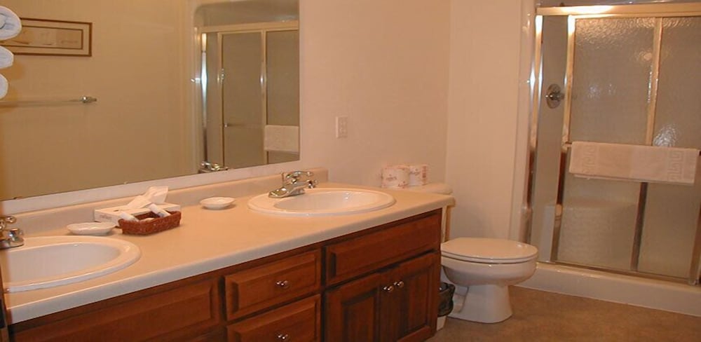 Condo, 1 Bedroom photo 2