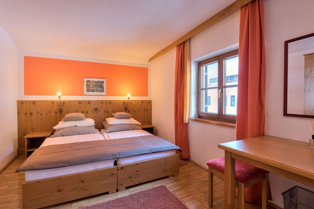 Classic Double Room, Mountain View