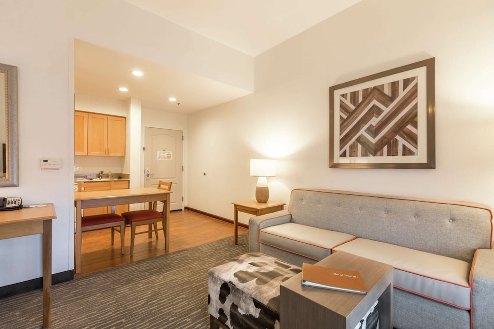 Suite, 2 Queen Beds, Non Smoking - Photo 1
