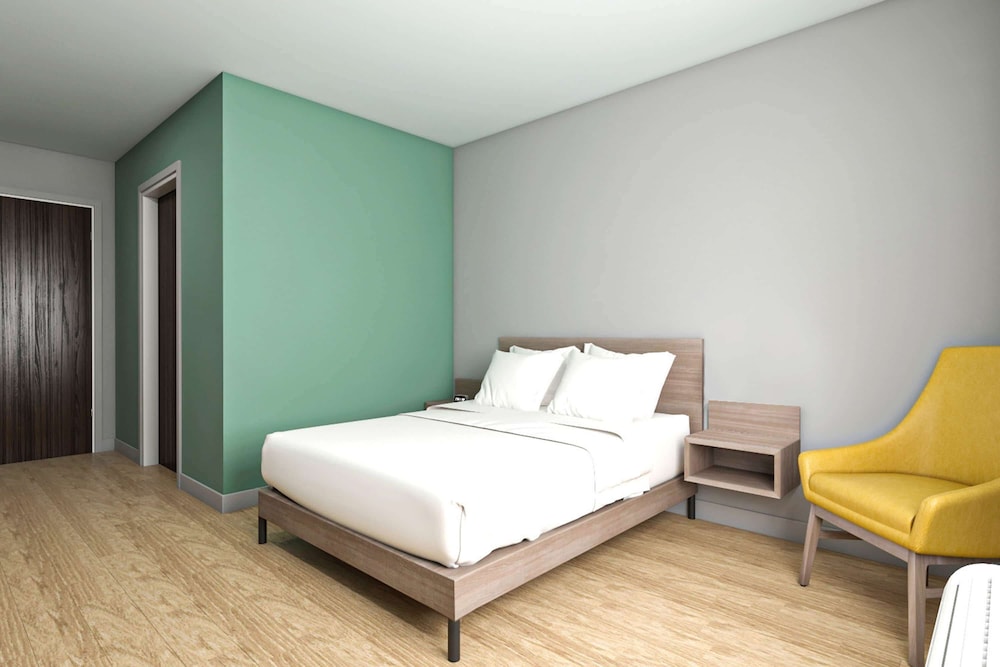 Suite, 1 Queen Bed, Non Smoking (Dishwasher) photo 3