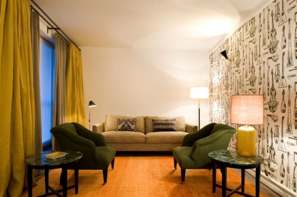 Junior Suite, 1 Bedroom - Photo 4