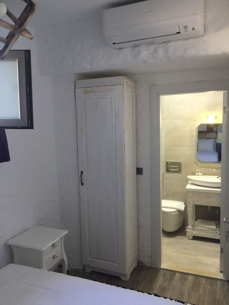 Economy Room photo 2