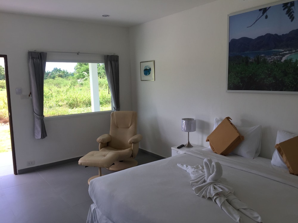 Deluxe Double Room, Garden View, Ground Floor photo 3