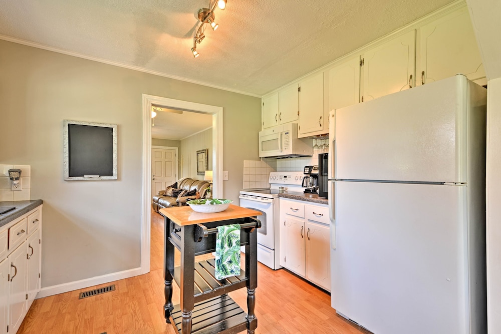 House (2 Bedrooms) photo 2