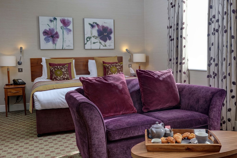 Suite, 1 King Bed, Non Smoking - Photo 1
