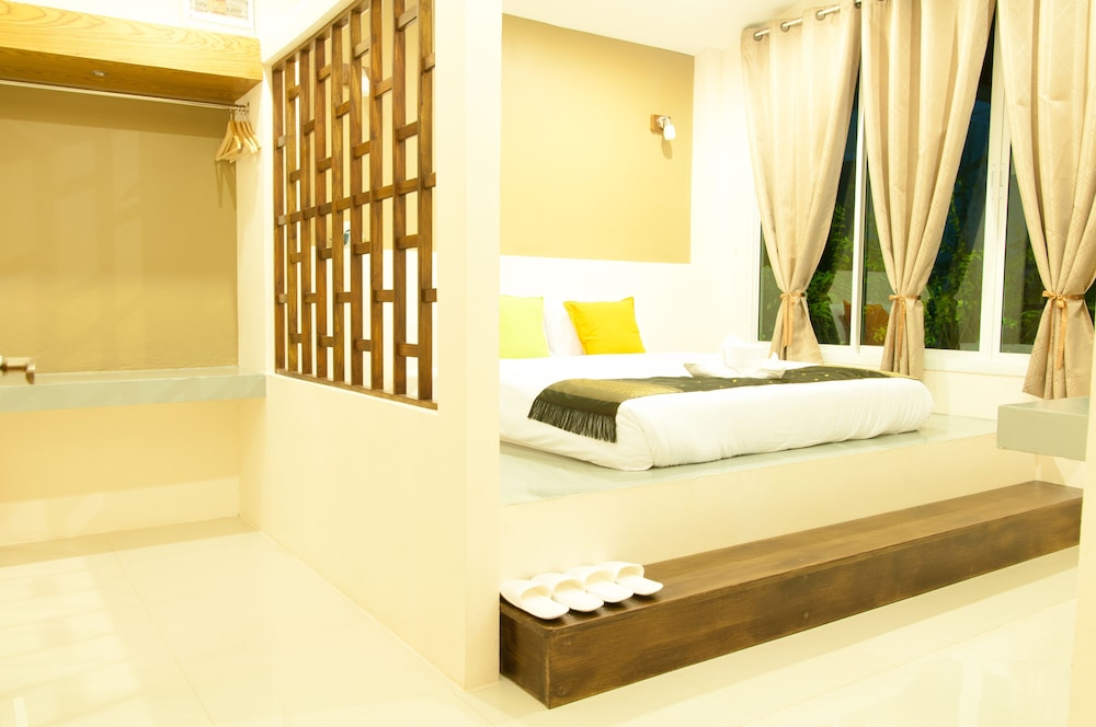Standard Room With Garden View