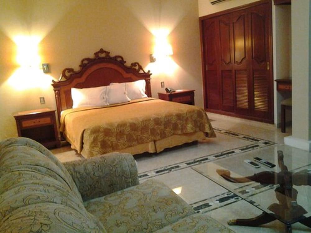 Suite, 1 Double Bed photo 3