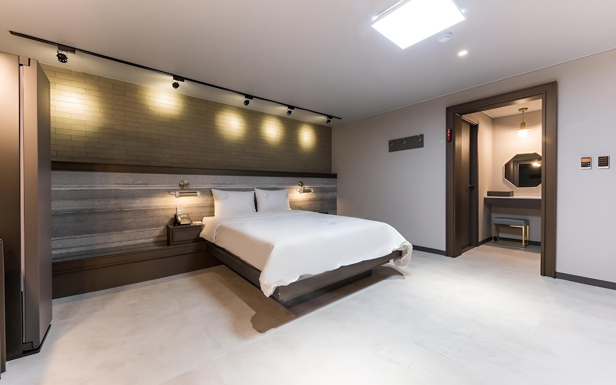 Room (Deluxe (Netflix available air purifie) - Photo 5