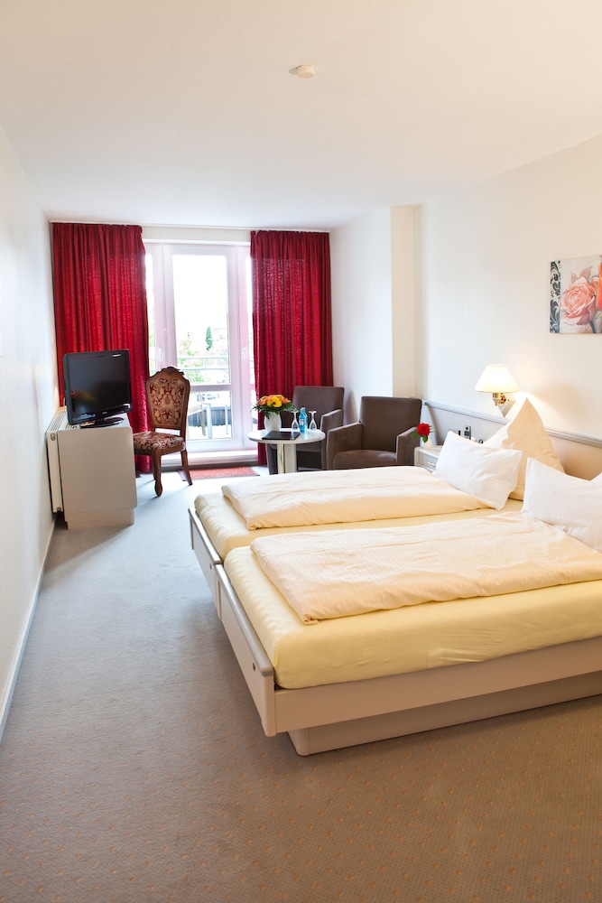 Double Room - Photo 3