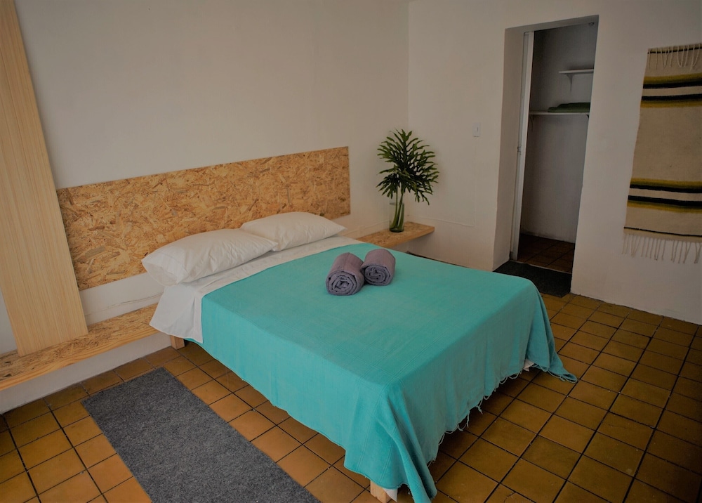 Basic Studio (Mastretta)