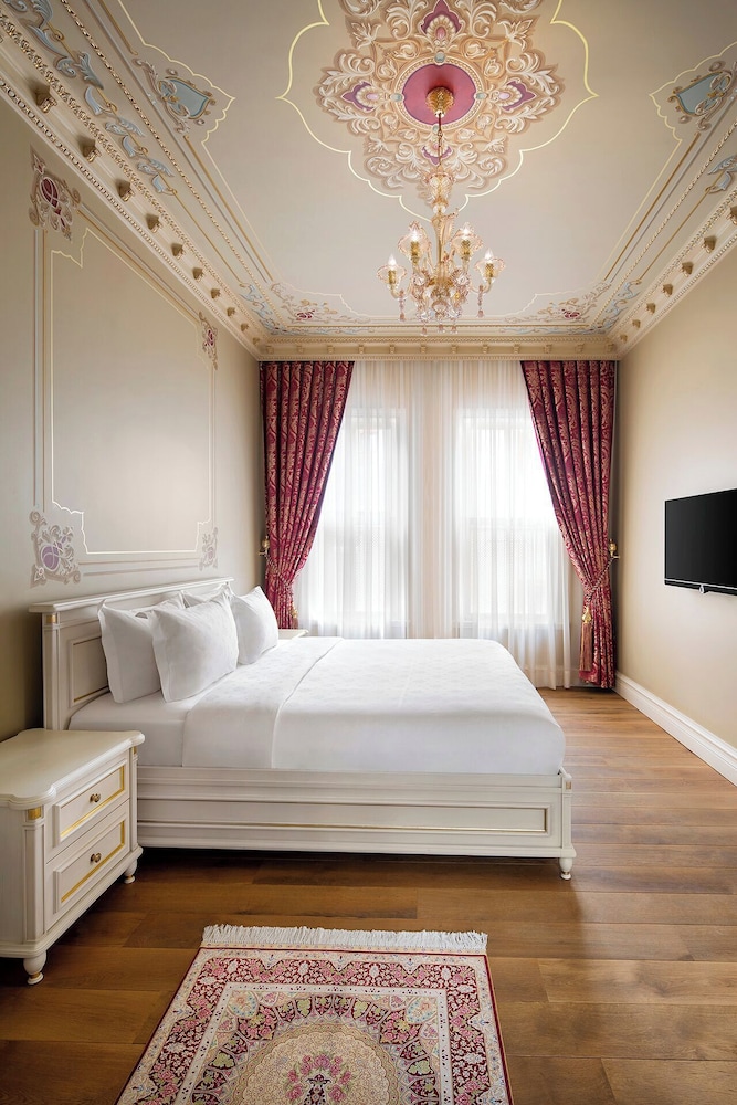 Luxury Villa thumbnail 5