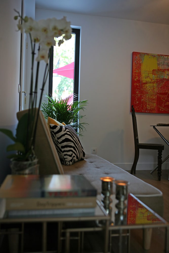 Suite (2) photo 2
