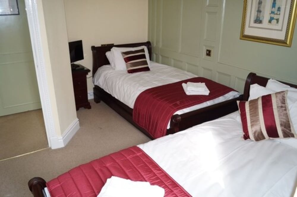 Family Quadruple Room photo 2