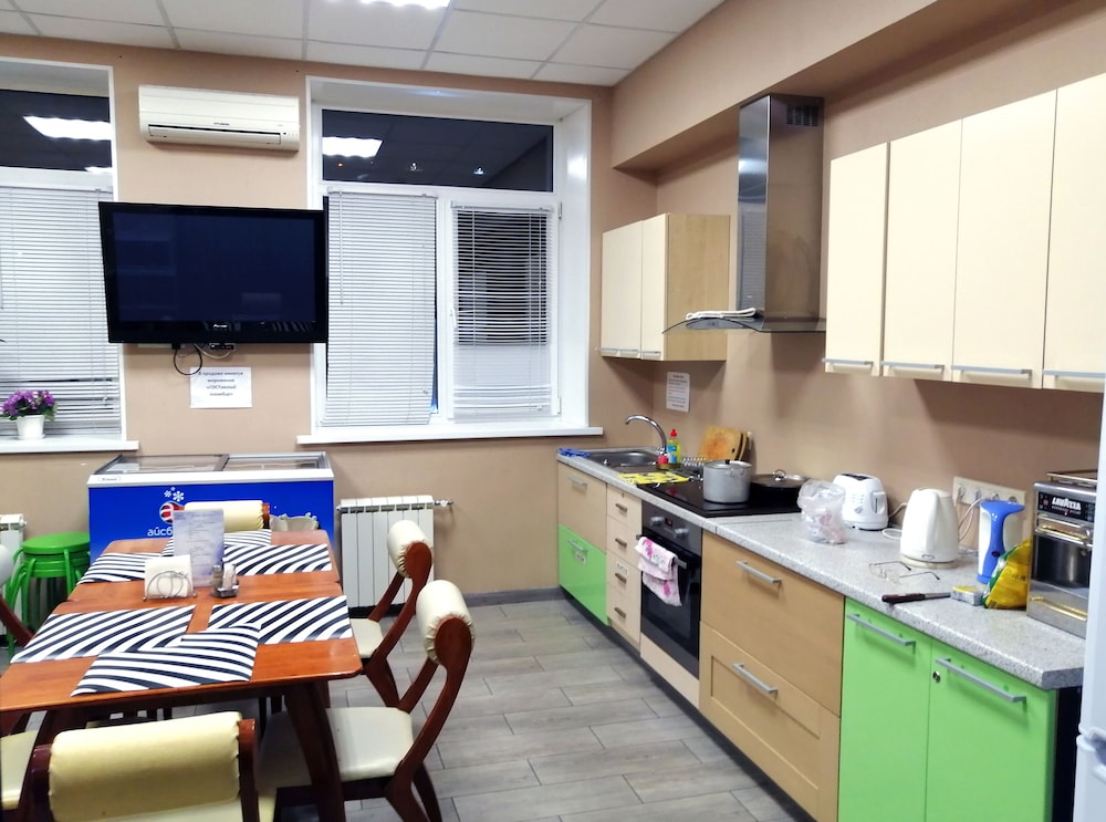Basic Shared Dormitory, 3 Twin Beds, Non Smoking photo 1