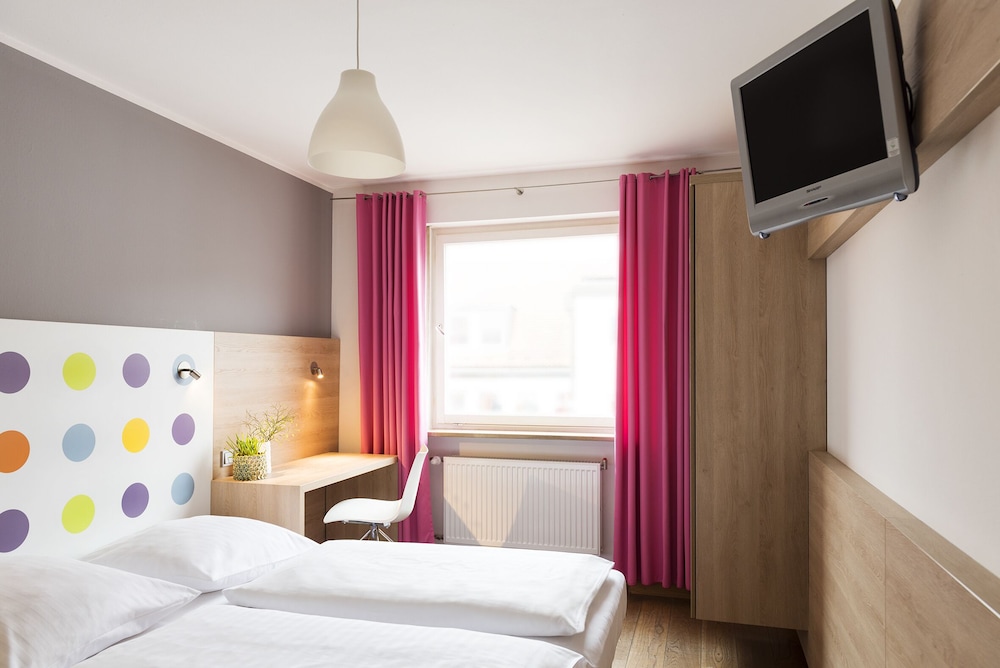 Triple Room - Photo 2