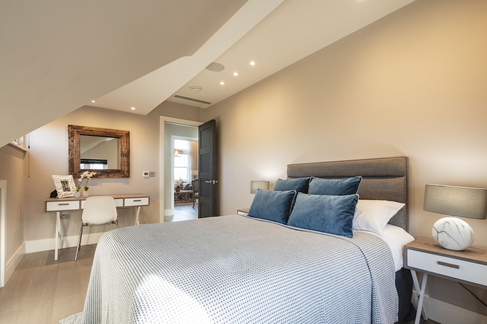 Luxury Apartment photo 1