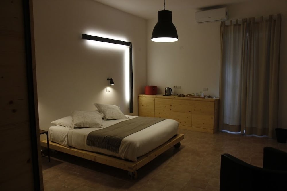 Deluxe Room, Private Bathroom