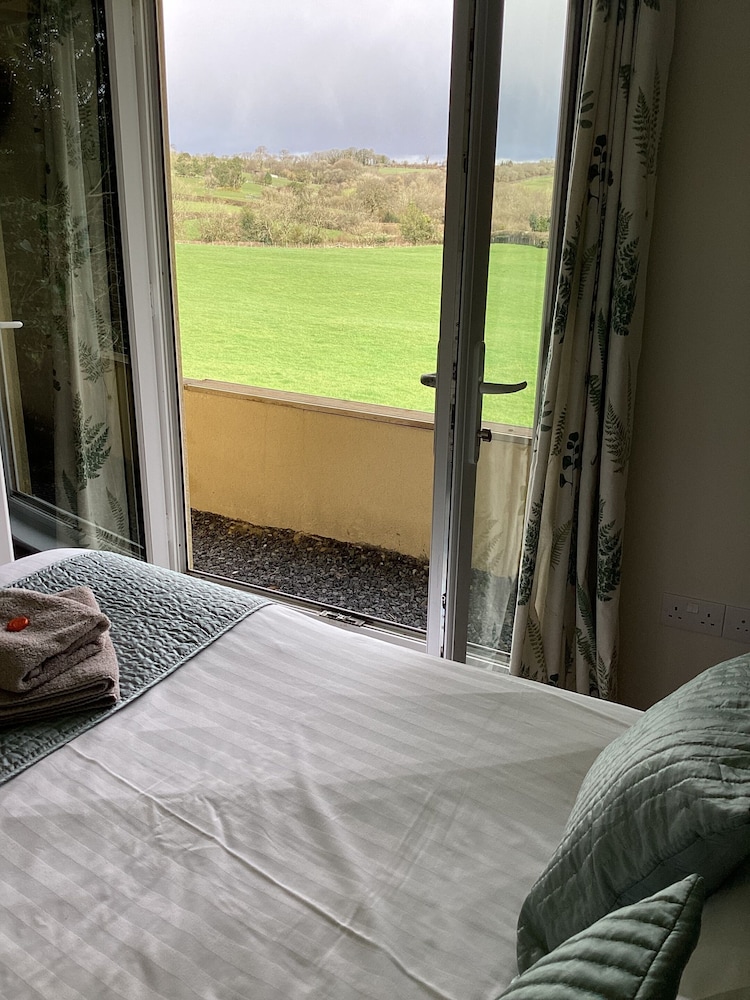 Family Suite, Ensuite photo 2
