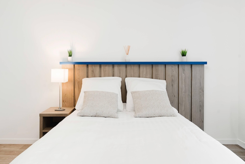 Room, 1 Queen Bed, Non Smoking (Upgrade)