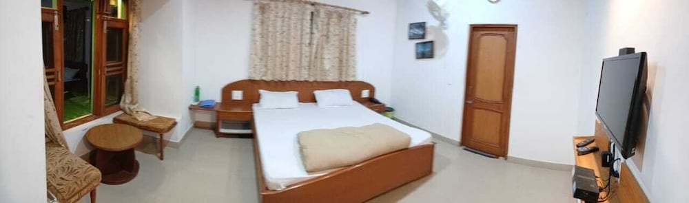 Deluxe Room, Valley View