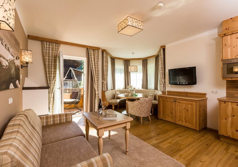 Premium Suite, Balcony (Zirbe Deluxe)