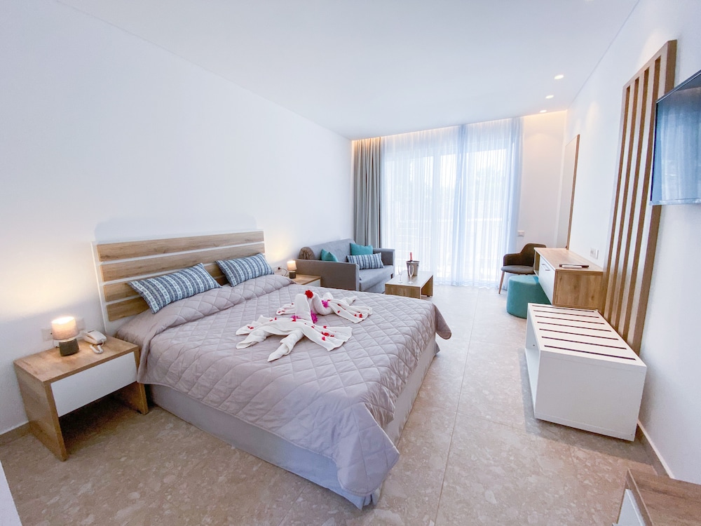 Junior Suite, 1 Queen Bed